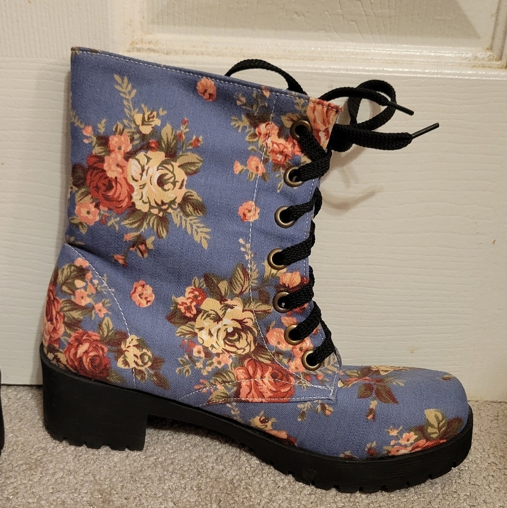 Floral Lace-Up Ankle Boots